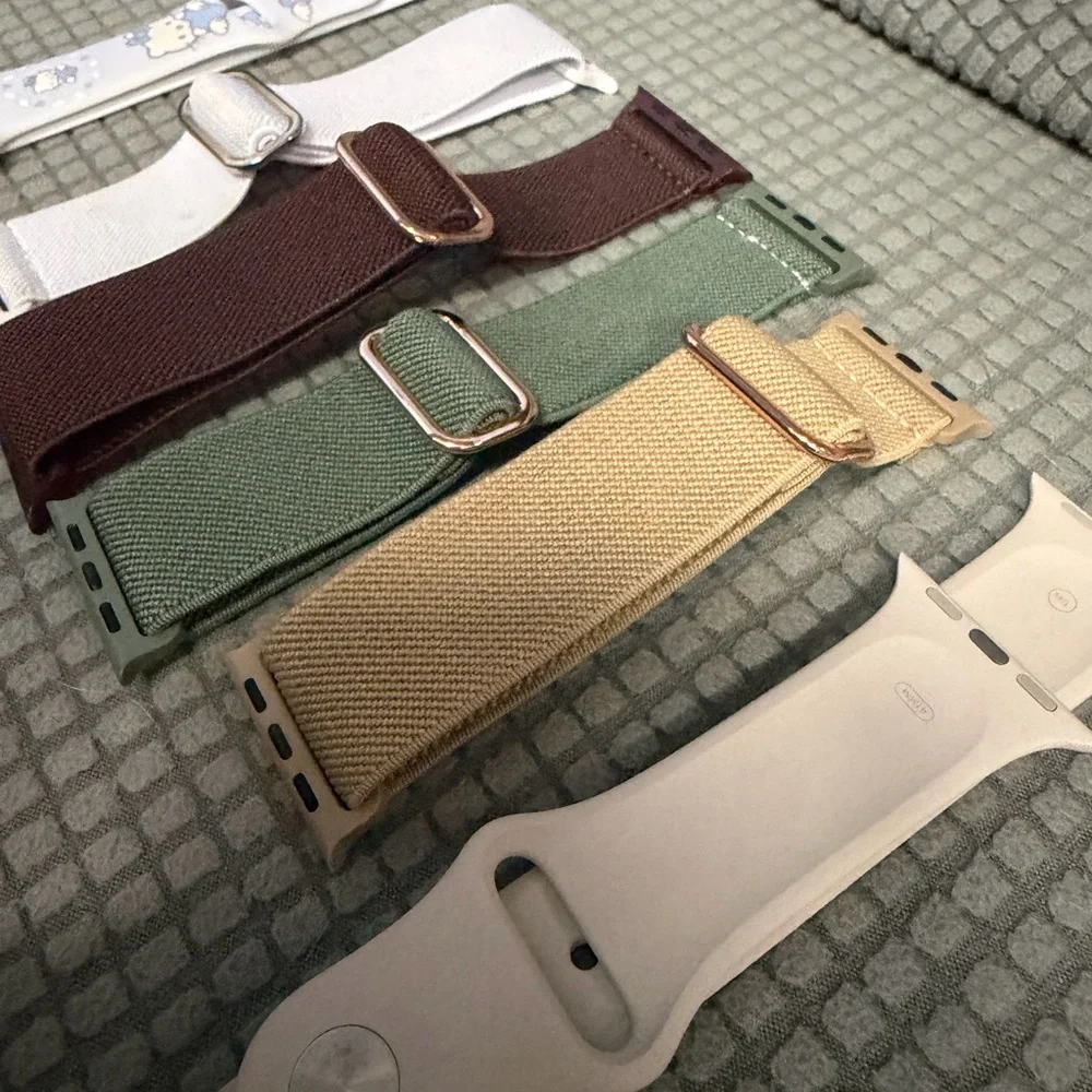 Random Apple Watch Wristbands